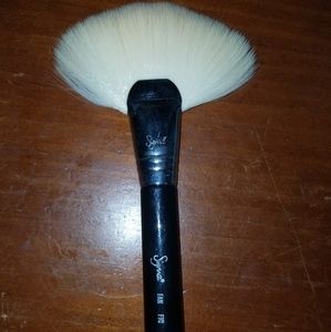 Sigma F90 Fan brush